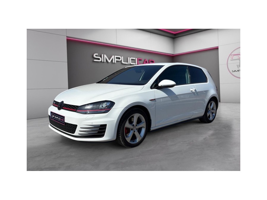 VOLKSWAGEN d'occasion GOLF 2.0 TSI 220 GTI de 2016 Rennes (35)﻿