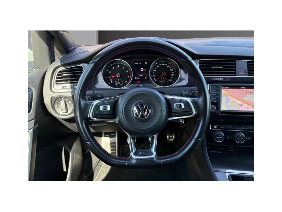 VOLKSWAGEN d'occasion GOLF 2.0 TSI 220 GTI de 2016 Rennes (35)﻿