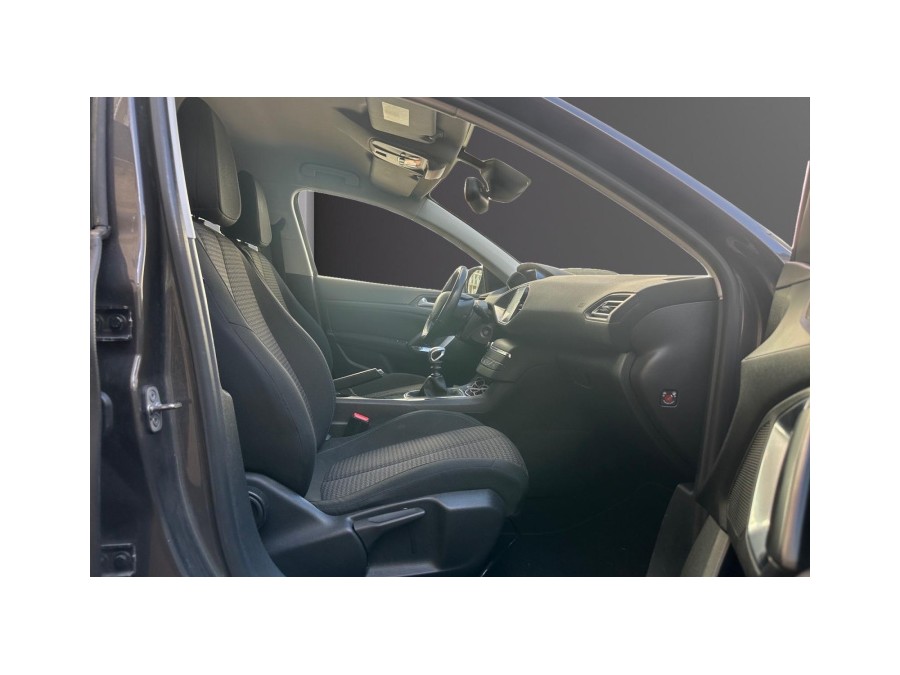 PEUGEOT d'occasion 308 1.2 PURE TECH 110  ACCESS de 2018 Le Raincy