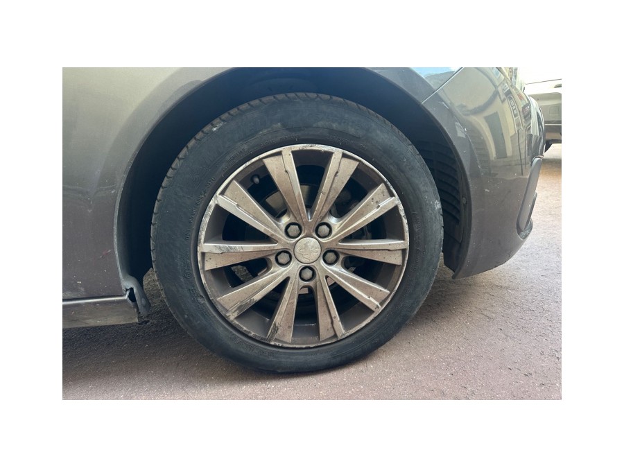 PEUGEOT d'occasion 308 1.2 PURE TECH 110  ACCESS de 2018 Le Raincy