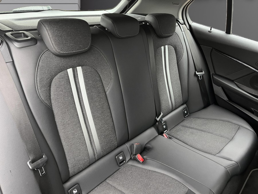 BMW d'occasion SERIE 1 116D LOUNGE de 2021 Poitiers (86)﻿