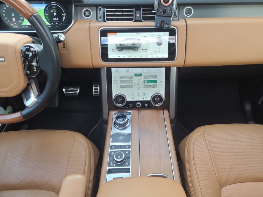 LAND ROVER d'occasion RANGE 2.0 SI4 PHEV 400 VOGUE LWB PH2 de 2021