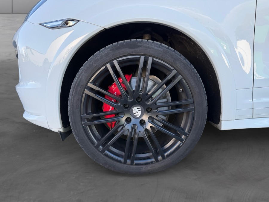PORSCHE d'occasion CAYENNE 4.8 V8 420 GTS TIPTRONIC S de 2012 Angers