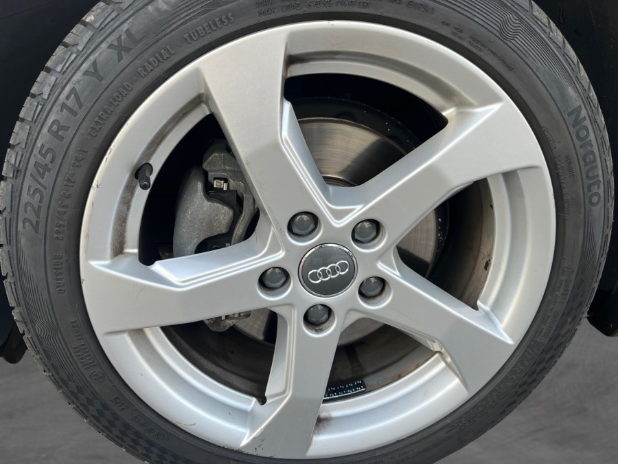 AUDI d'occasion A3 35 TFSI 150 BUSINESS EXECUTIVE de 2019 Lyon Nord