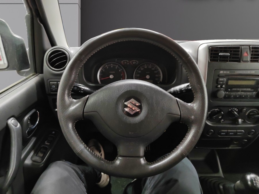SUZUKI d'occasion JIMNY 1.3 VVT JLX de 2012 Lyon Ouest (69)﻿