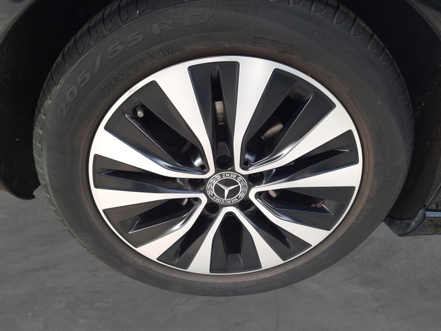 MERCEDES d'occasion CLASSE A A180 D BUSINESS LINE de 2021 Montreuil