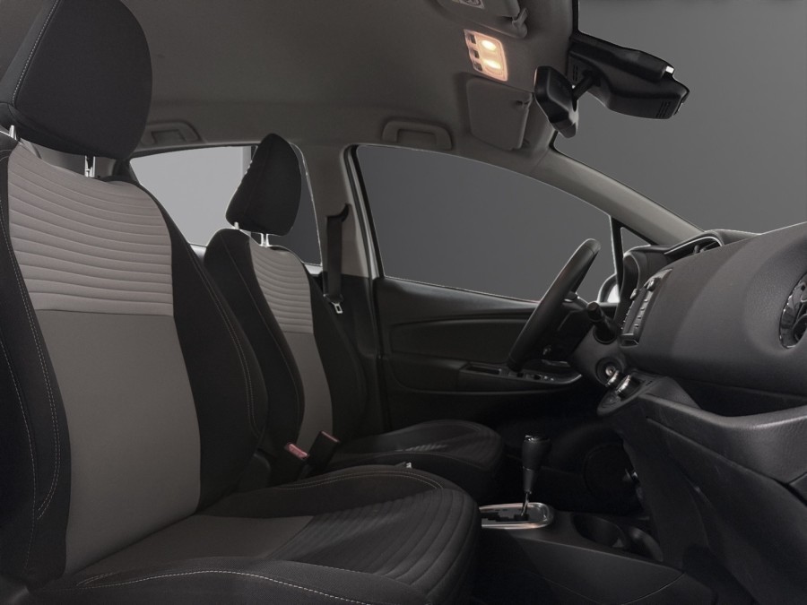 TOYOTA d'occasion YARIS 1.5 VVTI 110 DYNAMIC CVT de 2017 Lyon Ouest