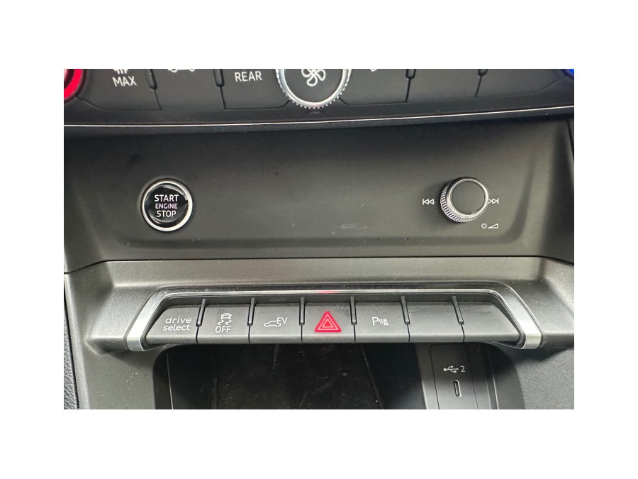 AUDI d'occasion Q3 SB 45 TFSI-E 245 BUSINESS EXECUTIVE S TRONIC de