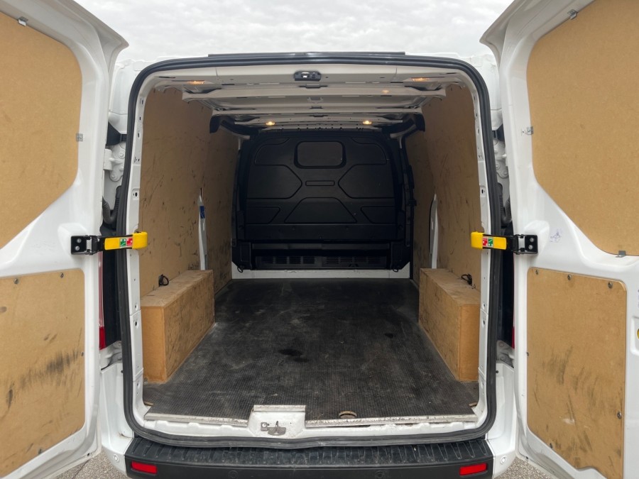 FORD d'occasion TRANSIT CA 340 L2H1 2.0 ECOBLUE 130 LIMITED de 2021