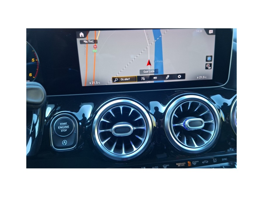 MERCEDES d'occasion CLASSE GLA II GLA 200 D AMG LINE DCT de 2020