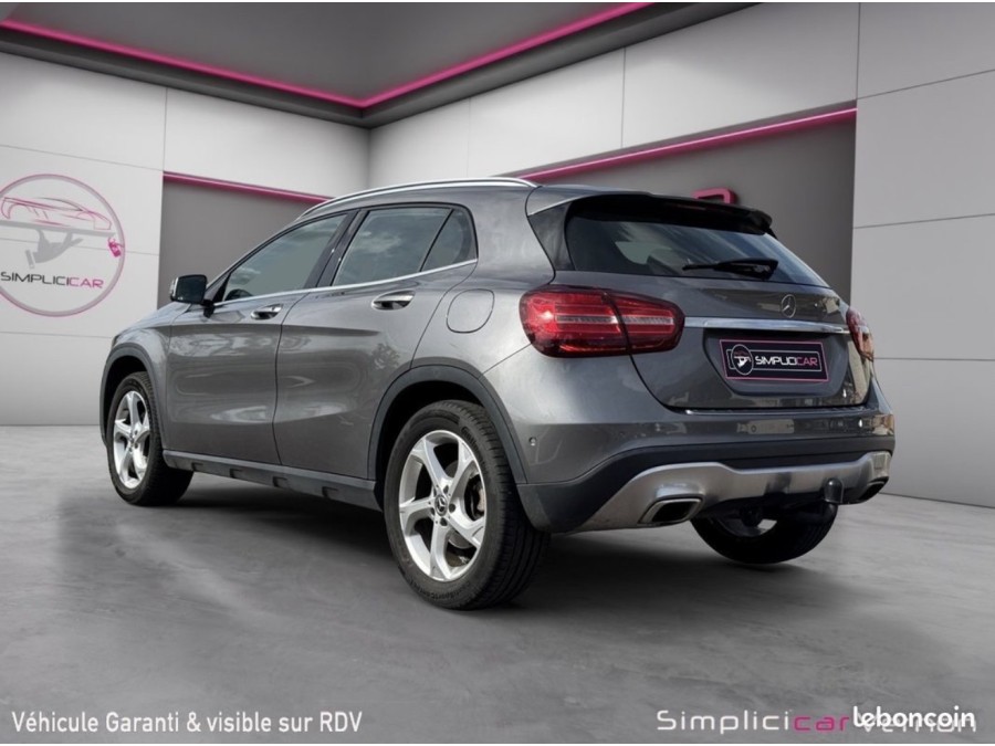 MERCEDES d'occasion CLASSE GLA GLA 200 D STARLIGHT EDITION de 2019