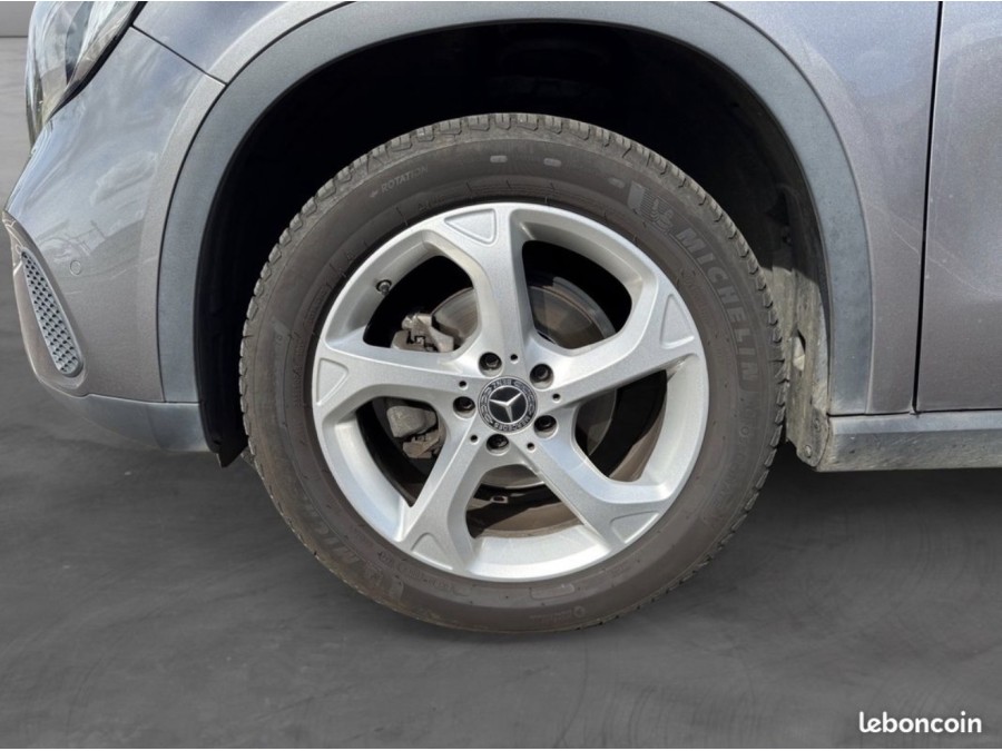 MERCEDES d'occasion CLASSE GLA GLA 200 D STARLIGHT EDITION de 2019