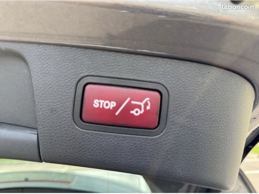 MERCEDES d'occasion CLASSE GLA GLA 200 D STARLIGHT EDITION de 2019