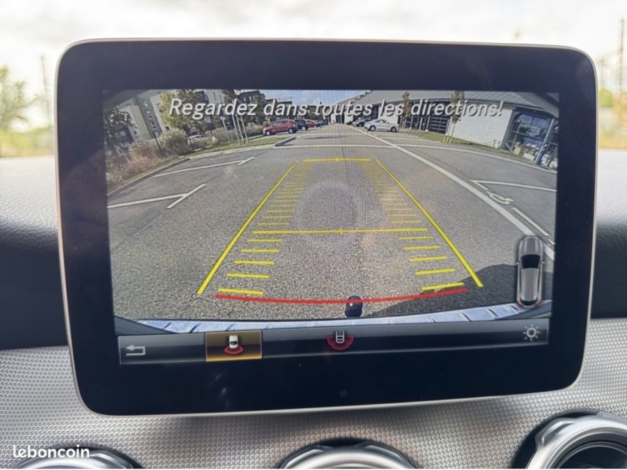 MERCEDES d'occasion CLASSE GLA GLA 200 D STARLIGHT EDITION de 2019