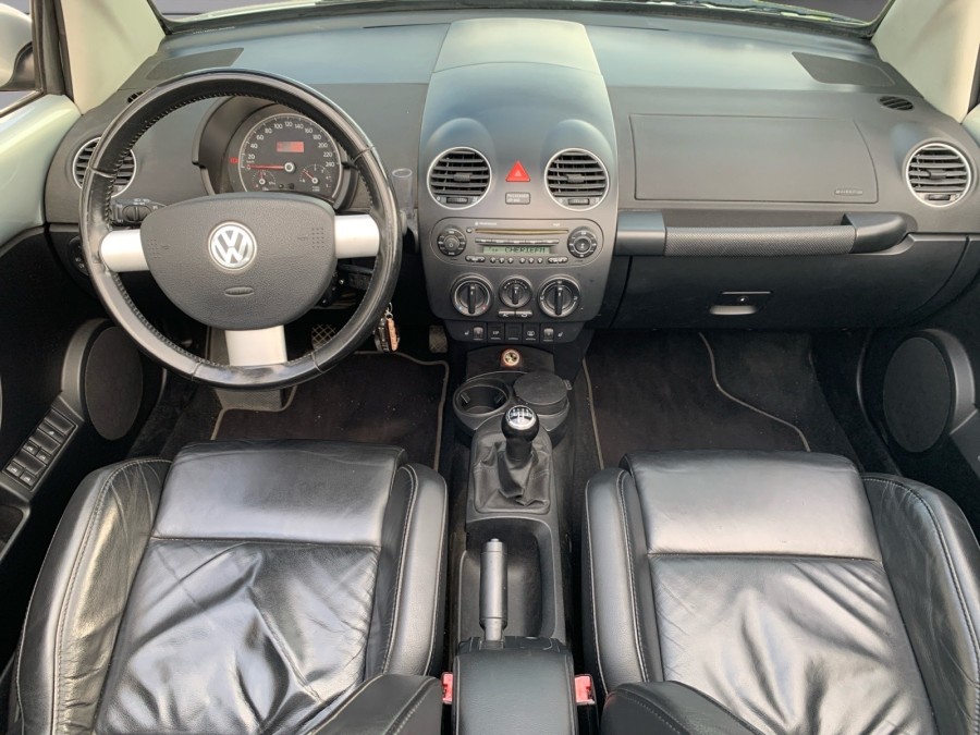 VOLKSWAGEN d'occasion NEW BEETLE 1.9 TDI 105 COAST CABRIOLET de 2009