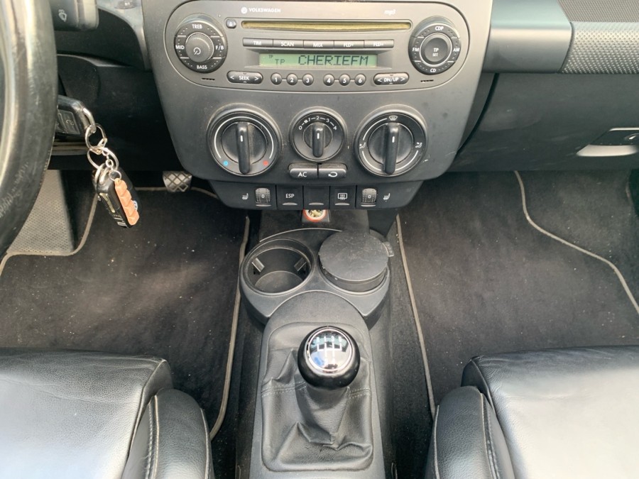 VOLKSWAGEN d'occasion NEW BEETLE 1.9 TDI 105 COAST CABRIOLET de 2009
