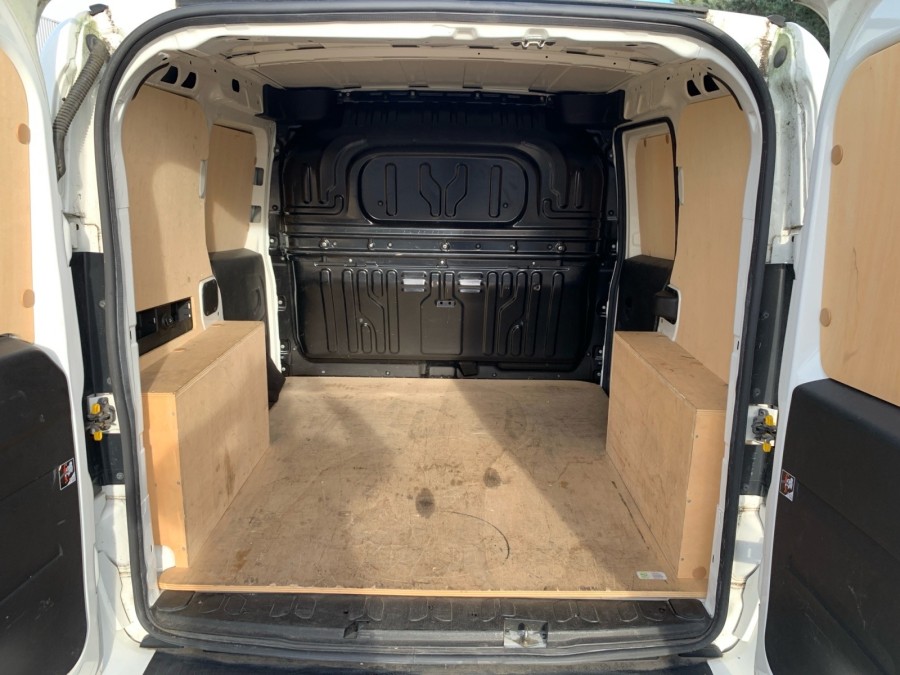 FIAT d'occasion DOBLO CARGO 1.3 MULTIJET 95 PRO LOUNGE de 2020