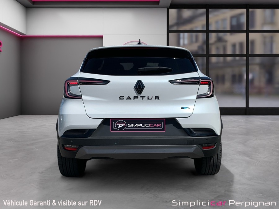 RENAULT d'occasion CAPTUR 1.6 E-TECH 145 EVOLUTION de 2024 Perpignan