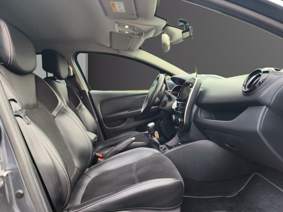 RENAULT d'occasion CLIO TCE 90 INTENS de 2019 Beauvais (60)﻿