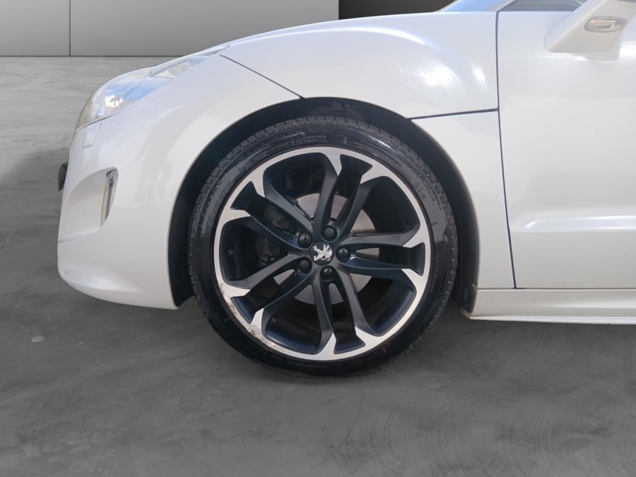 PEUGEOT d'occasion RCZ 1.6 THP 156 de 2010 Beauvais (60)﻿