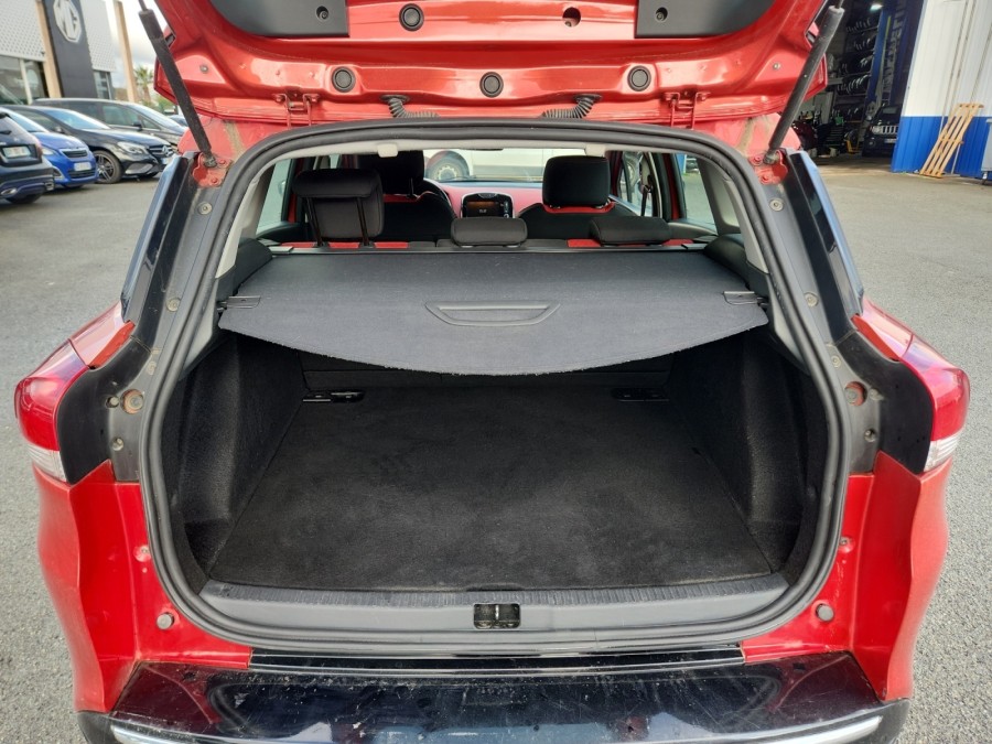 RENAULT d'occasion CLIO 1.5 DCI 90 ZEN de 2013 Frejus (83)﻿