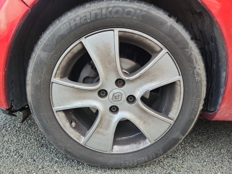 RENAULT d'occasion CLIO 1.5 DCI 90 ZEN de 2013 Frejus (83)﻿