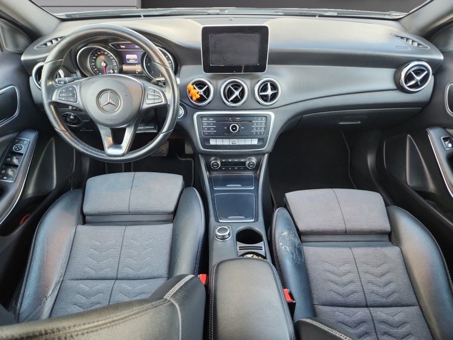 MERCEDES d'occasion CLASSE GLA GLA 180 D BUSINESS EDITION BA de 2017
