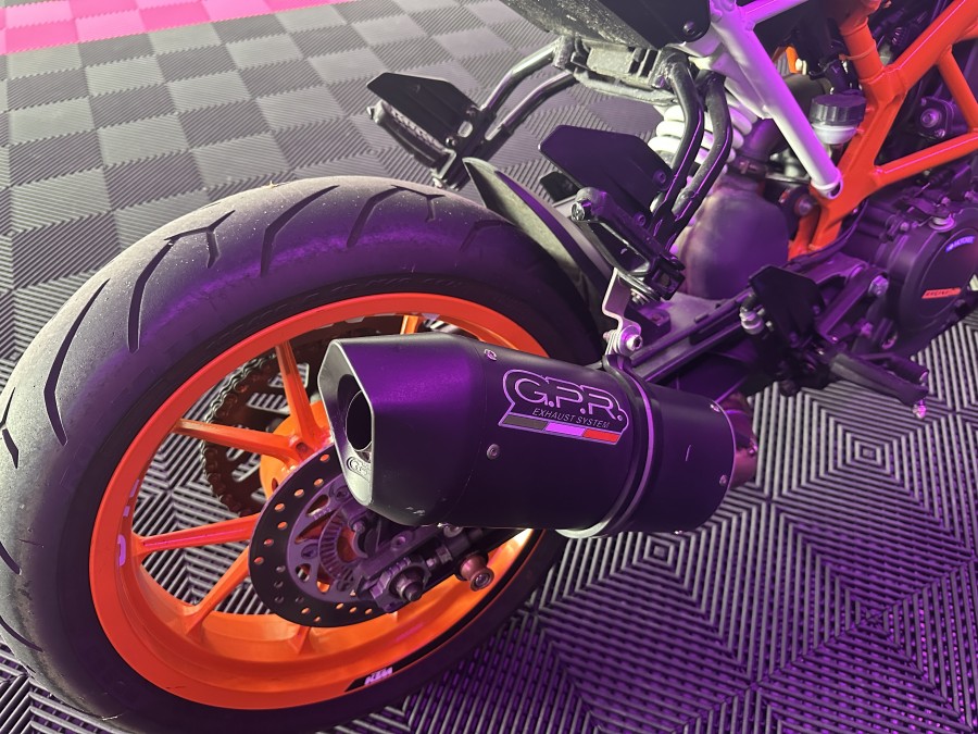 KTM d'occasion DUKE 390 DUKE de 2017 Lorient (56)﻿