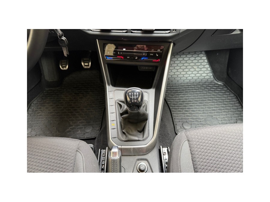 VOLKSWAGEN d'occasion POLO 1.0 TSI 95 de 2024 Paris 15 (75)﻿