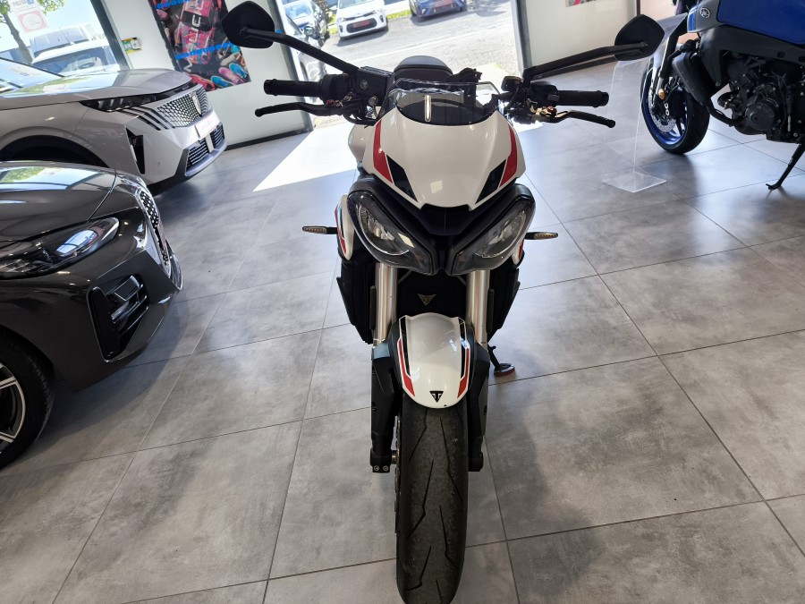 TRIUMPH d'occasion STREET TRIPLE STREET TRIPLE 660 de 2022 St Jean du
