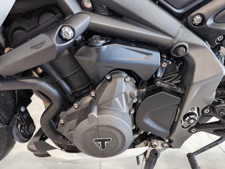 TRIUMPH d'occasion STREET TRIPLE STREET TRIPLE 660 de 2022 St Jean du