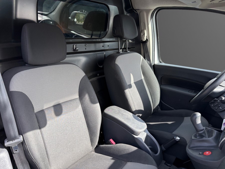 RENAULT d'occasion KANGOO 1.5 DCI 75 de 2018 Caen (14)﻿