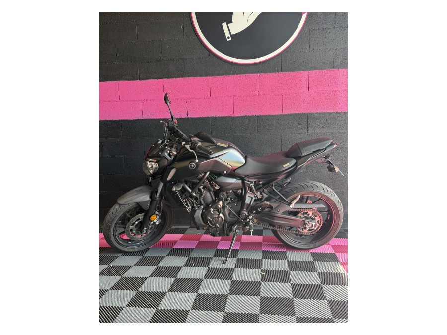 YAMAHA d'occasion MT-07 689CC de 2020 Vauvert (30)﻿
