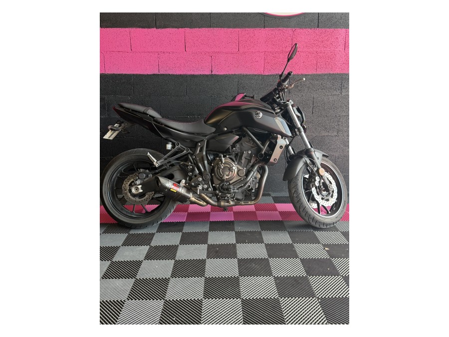 YAMAHA d'occasion MT-07 689CC de 2020 Vauvert (30)﻿