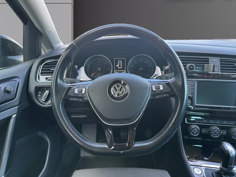 VOLKSWAGEN d'occasion GOLF 1.6 TDI 110 CARAT EXCLUSIVE DSG de 2016