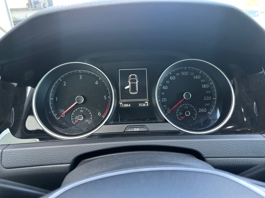 VOLKSWAGEN d'occasion GOLF 1.6 TDI 110 CARAT EXCLUSIVE DSG de 2016