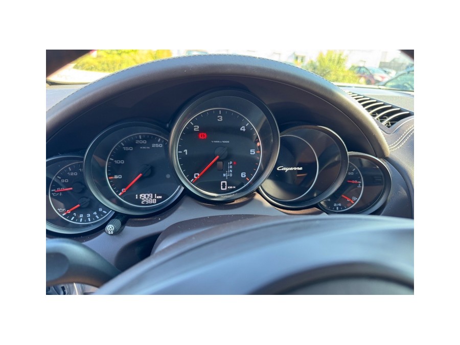 PORSCHE d'occasion CAYENNE 3.0D V6 245 TIPTRONIC S de 2012 Troyes