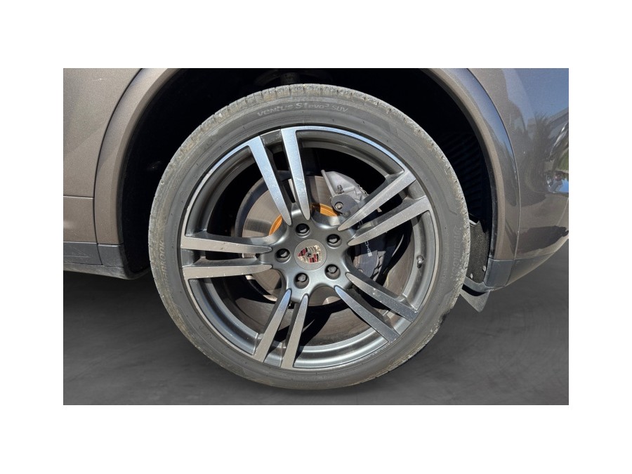 PORSCHE d'occasion CAYENNE 3.0D V6 245 TIPTRONIC S de 2012 Troyes