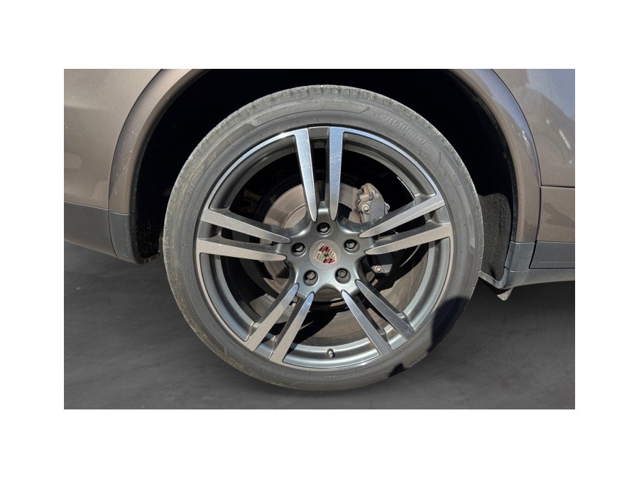 PORSCHE d'occasion CAYENNE 3.0D V6 245 TIPTRONIC S de 2012 Troyes