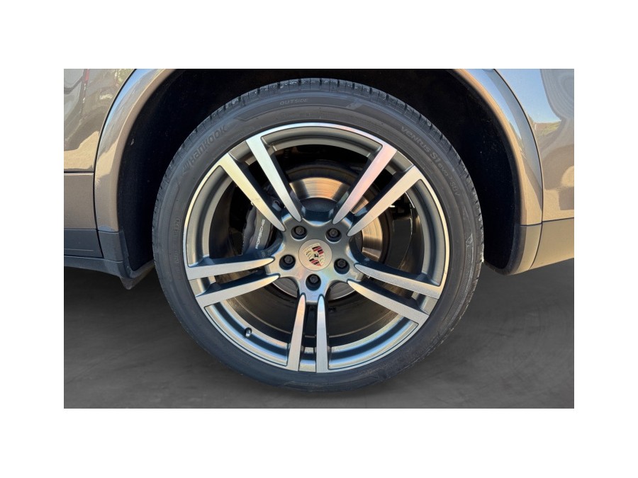 PORSCHE d'occasion CAYENNE 3.0D V6 245 TIPTRONIC S de 2012 Troyes