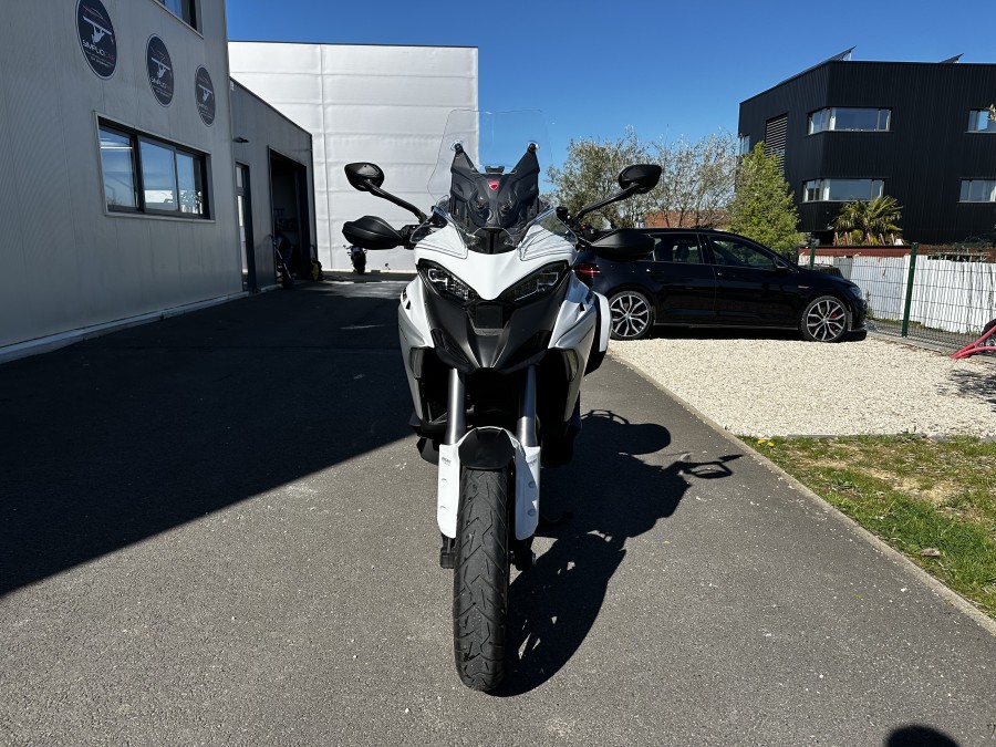 DUCATI d'occasion MTS1200V4 RADAR & TRAVEL de 2022 Coeur d'Yvelines