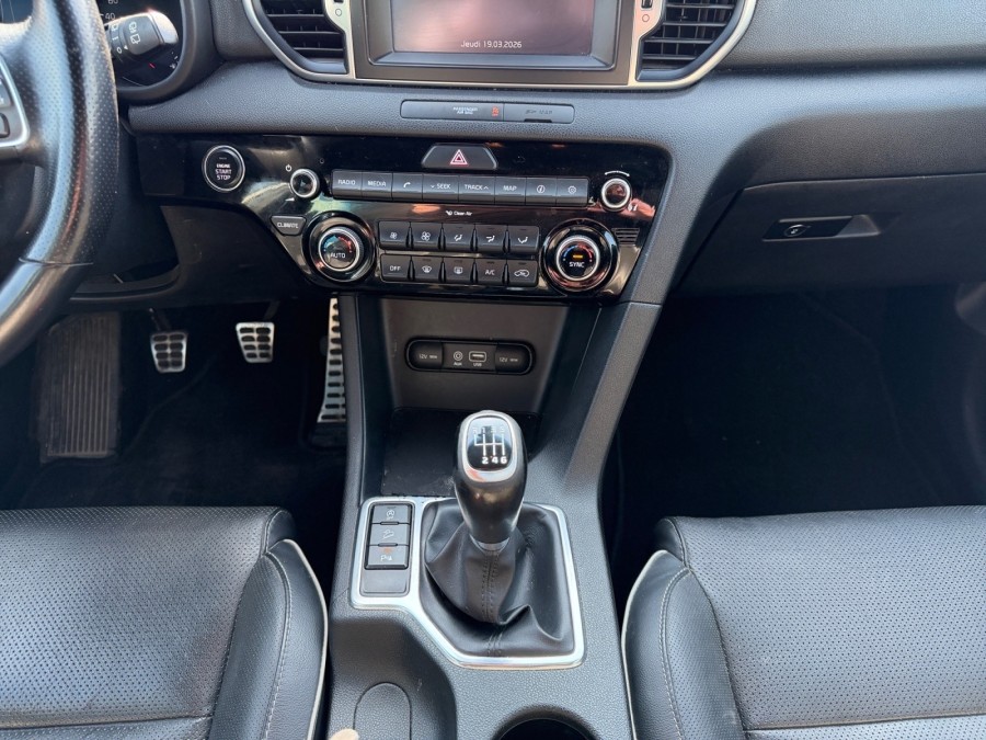 KIA d'occasion SPORTAGE 2.0 CRDI 136 GT LINE 4X2 de 2016 Troyes (10)﻿