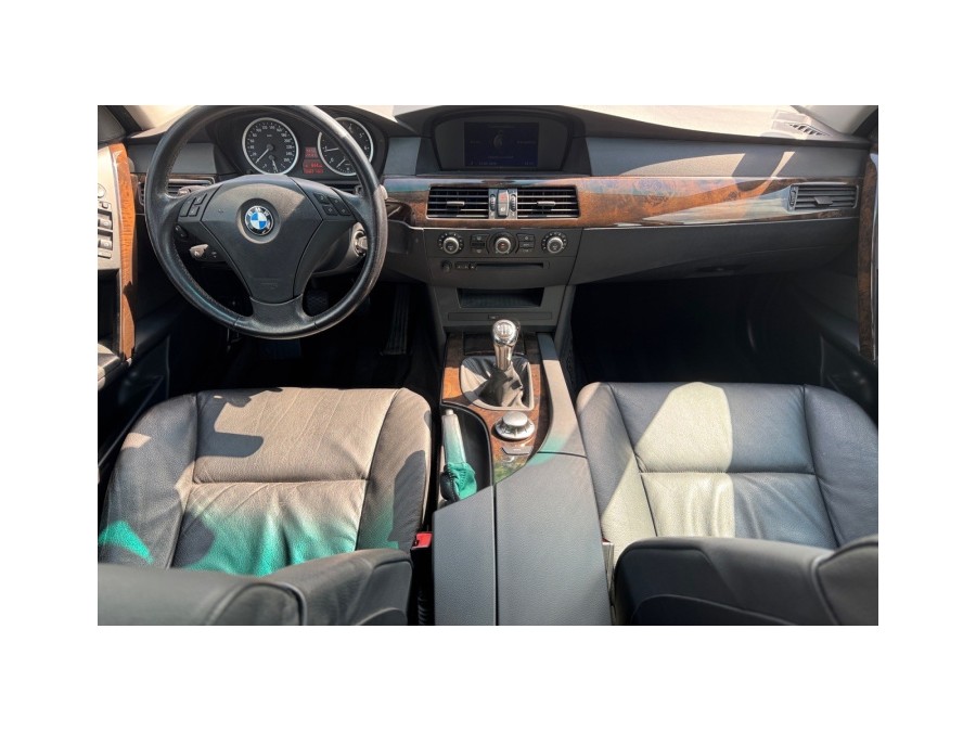 BMW d'occasion SERIE 5 525 i de 2004 Troyes (10)﻿