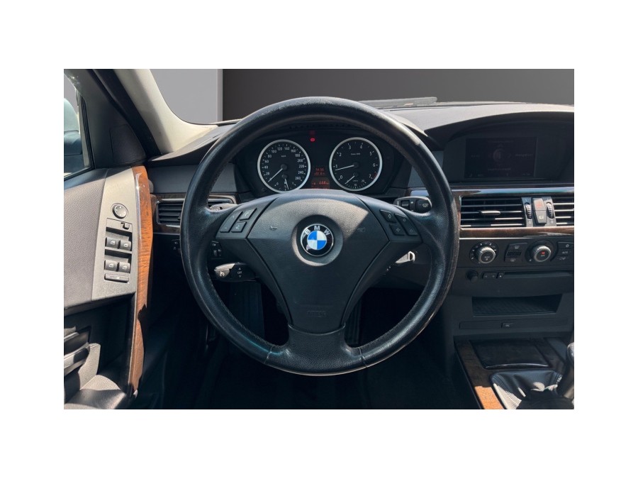 BMW d'occasion SERIE 5 525 i de 2004 Troyes (10)﻿