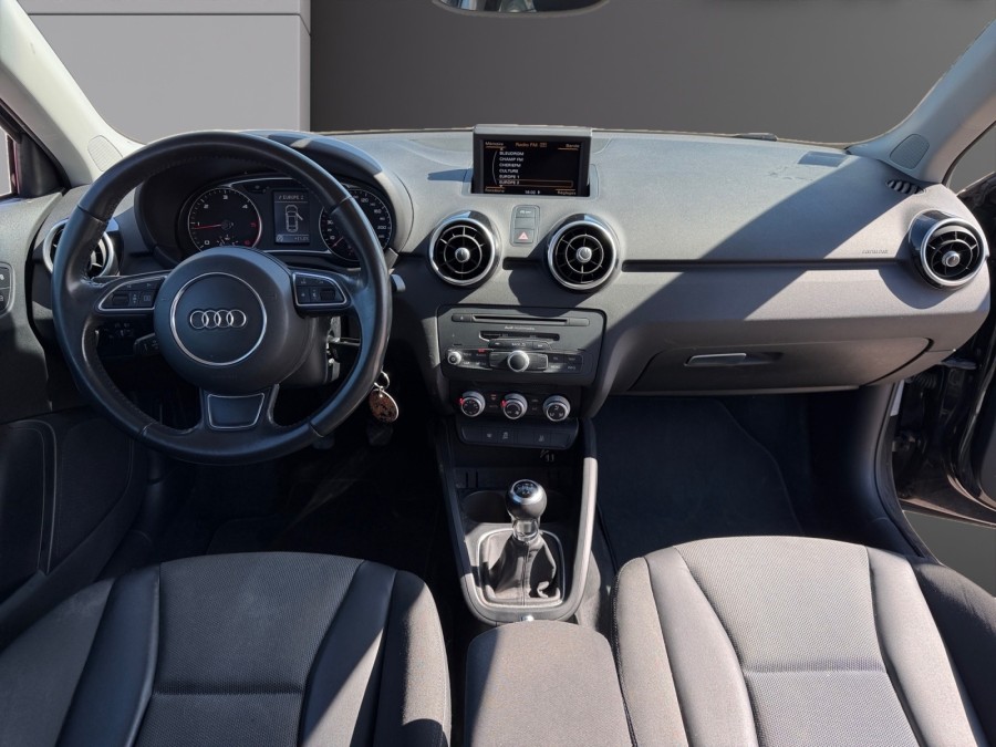 AUDI d'occasion A1 1.6 TDI 90 AMBITION de 2014 Troyes (10)﻿