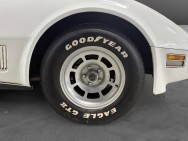 CHEVROLET d'occasion CORVETTE 5.7 350 CI de 1980 Troyes (10)﻿