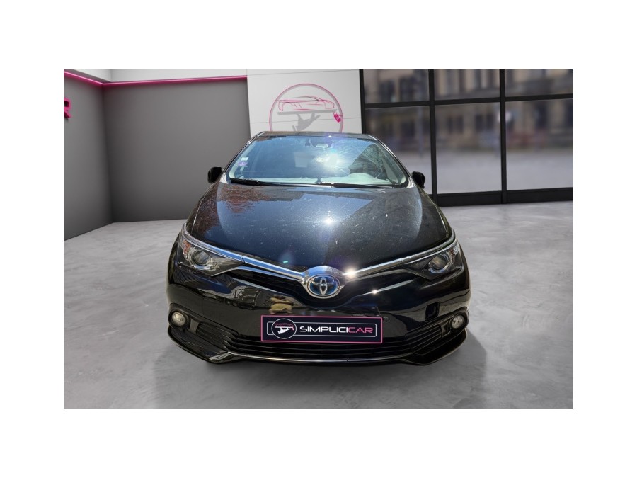 TOYOTA d'occasion AURIS 136H DESIGN de 2017 Paris 15 (75)﻿