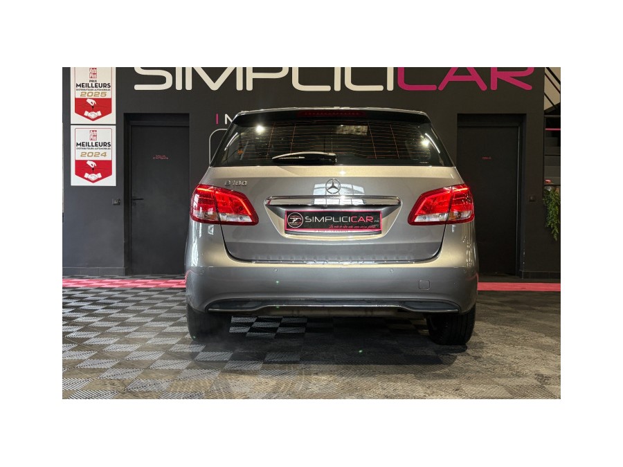 MERCEDES d'occasion CLASSE B B180 122 INSPIRATION BA de 2017 Aix Les