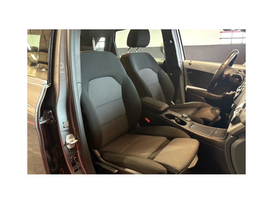 MERCEDES d'occasion CLASSE B B180 122 INSPIRATION BA de 2017 Aix Les