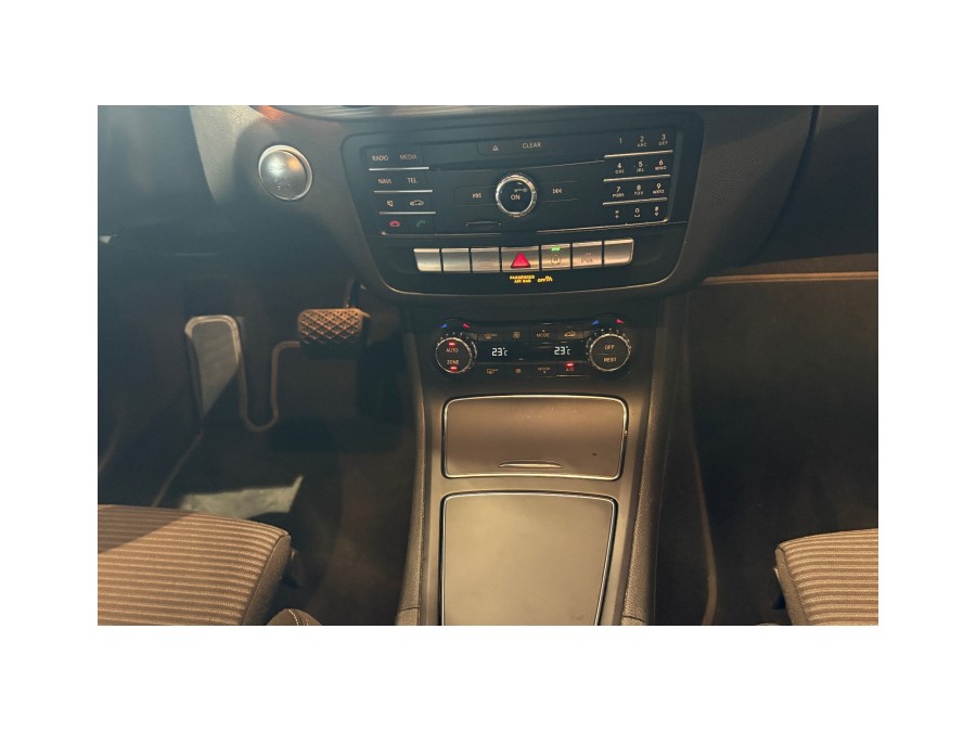 MERCEDES d'occasion CLASSE B B180 122 INSPIRATION BA de 2017 Aix Les